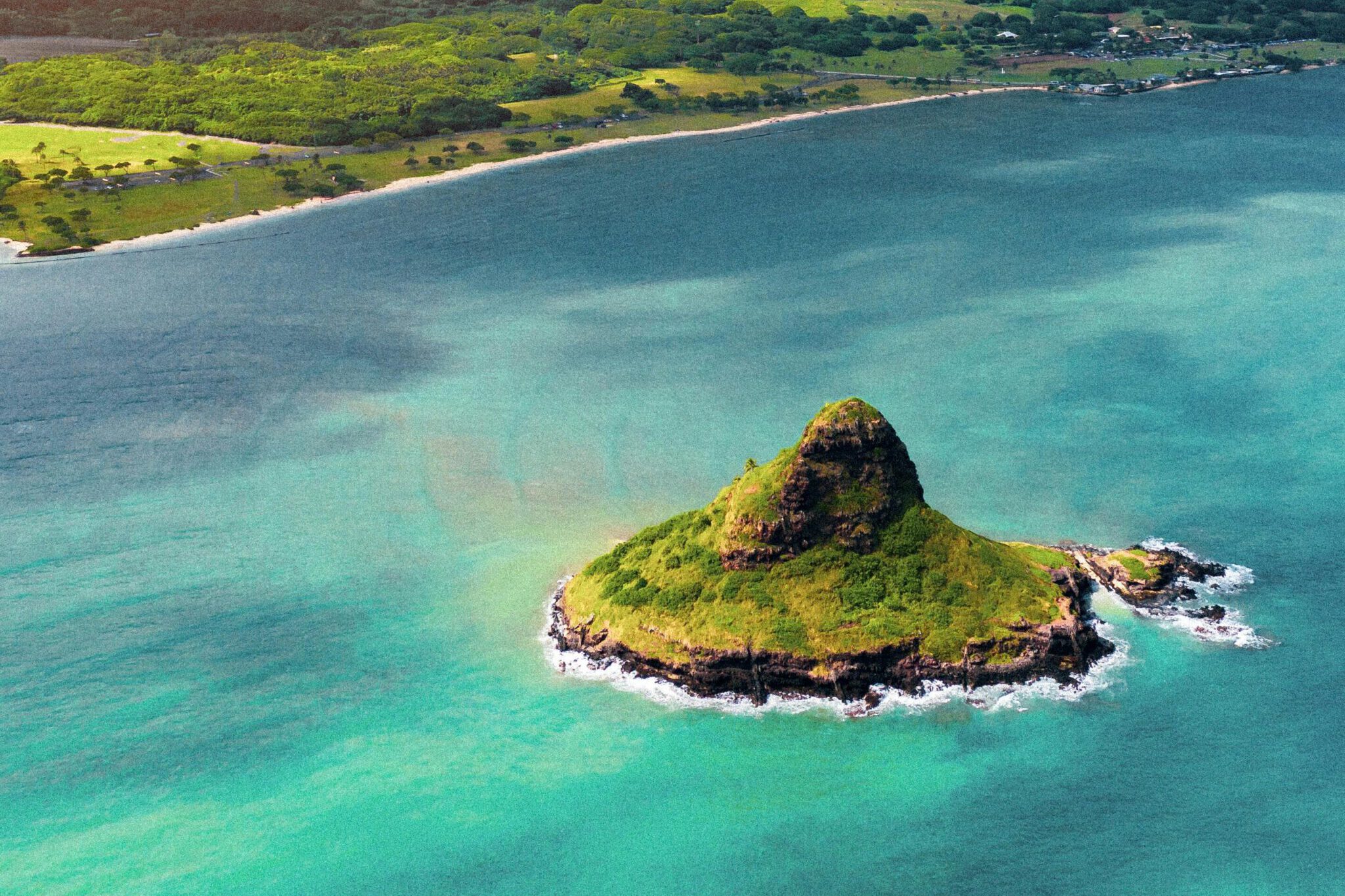 Chinaman’s Hat (Mokolii) – hòn đảo hình chiếc nón độc lạ của Hawaii